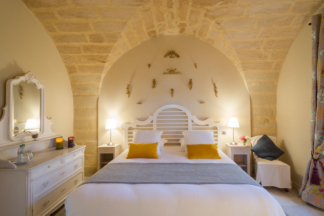 Bed and Breakfast Domaine De Fos Montaren-et-Saint-Médiers Exterior foto